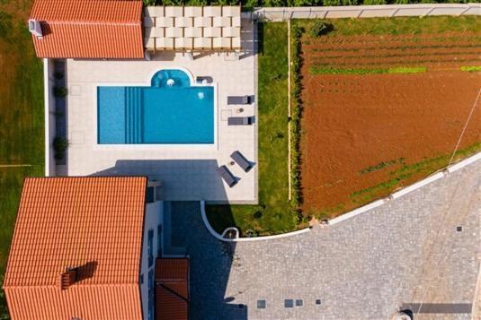 Attractive Villa